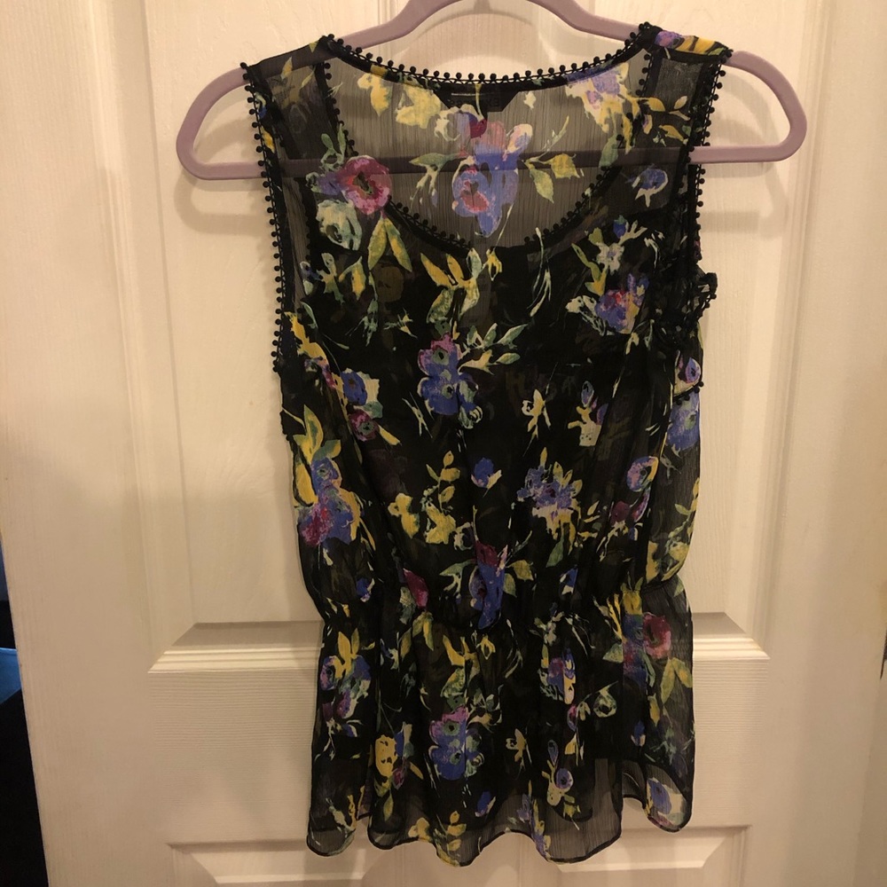 NWT Express cinched waist sleeveless blouse, sz M - Picture 2 of 8